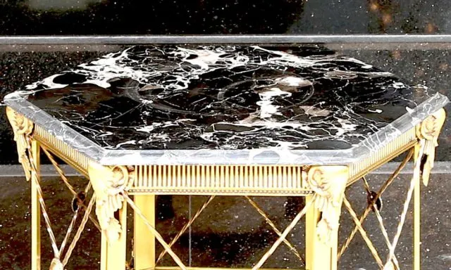 Bronz sehpa tabla seçenekleri siyah mermer